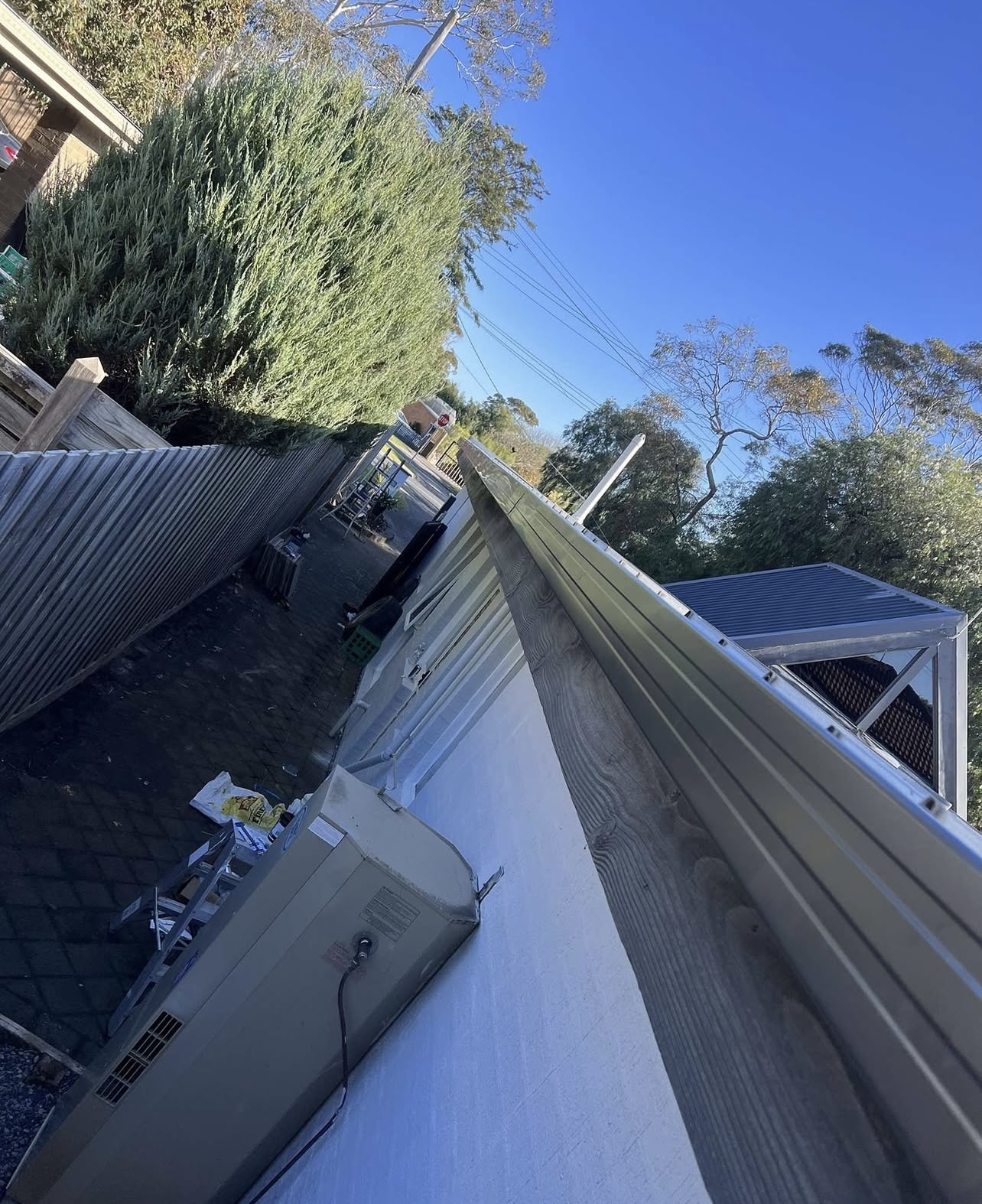 Gutter 3
